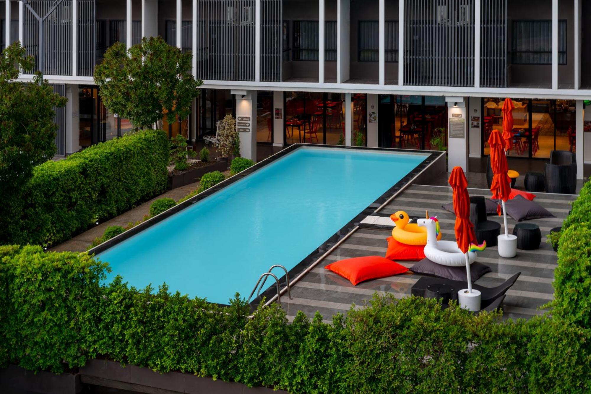 Moji Don Mueang Airport Hotel - Бангкок Экстерьер фото